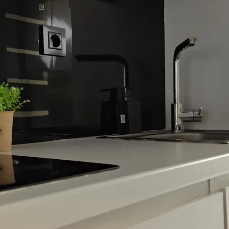 Pine Apartment Polychrono