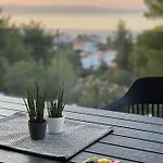 Pine Διαμέρισμα